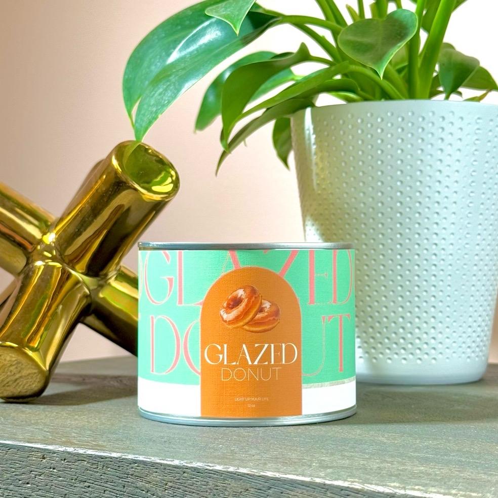 (NEW) CANDLE: GLAZED DONUT
